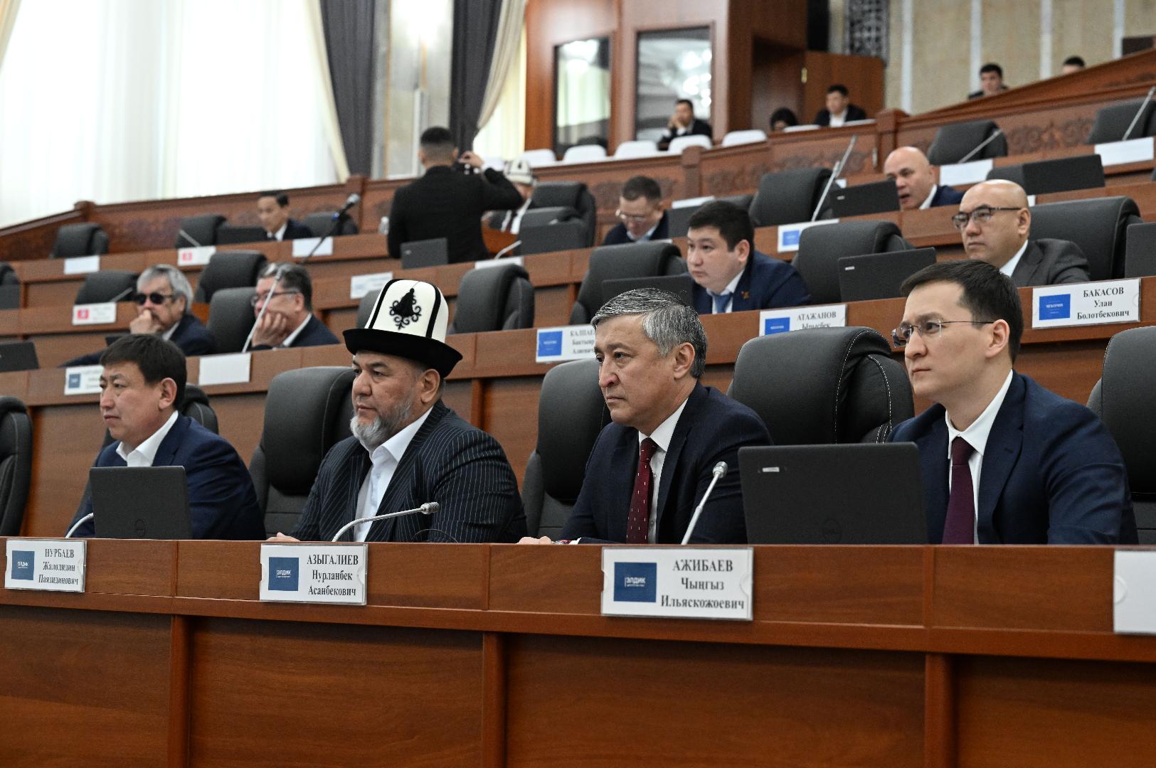 Арық әуесқой порно